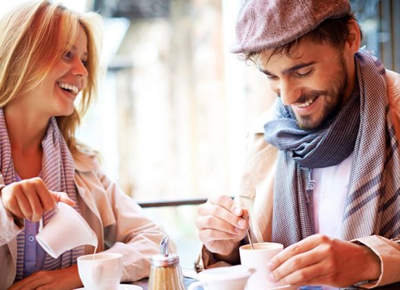 Where To Meet Friends : 25 Places To Meet New People